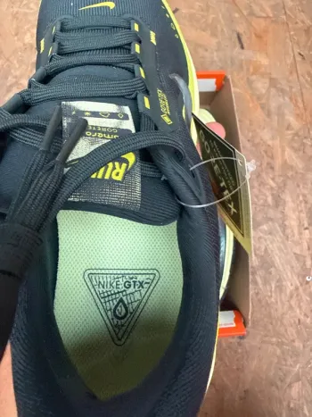 Gebrauchtes Nike Vomero 18 Gore-Tex bike — Bild 7 von 9