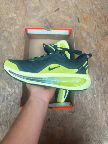 Gebrauchtes Nike Vomero 18 Gore-Tex bike — Bild 4 von 9