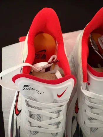 Used Nike Zoom Fly 6 bike — image 3 of 5