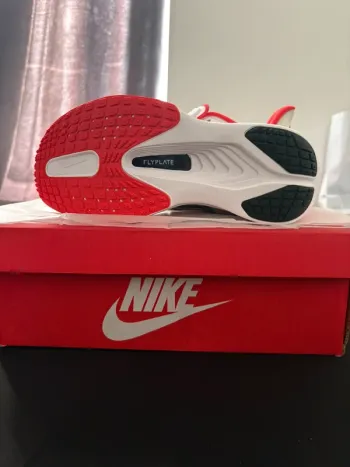 Used Nike Zoom Fly 6 bike — image 2 of 5