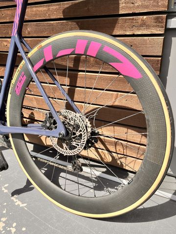 Zipp 404 Firecrest 2023 bike d'occasion — image 3 sur 5