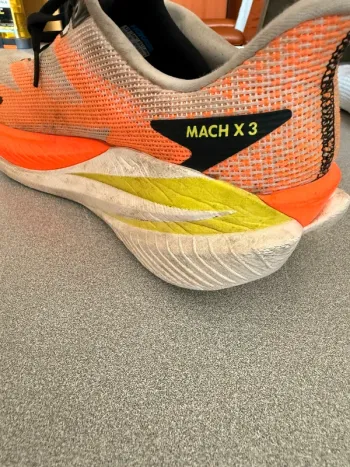 Used Hoka Mach X 3 bike — image 2 of 3