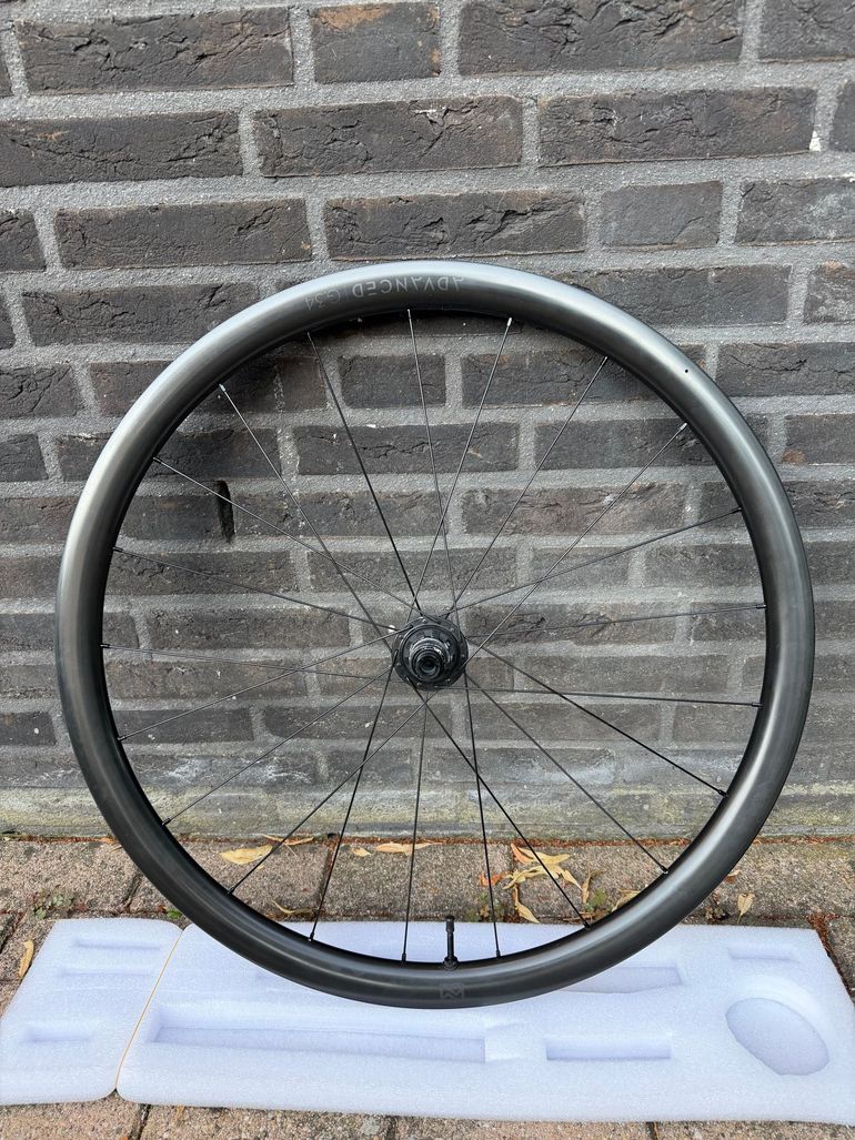 Brugt Newmen Advanced G.34 2026 bike — billede 2 af 9