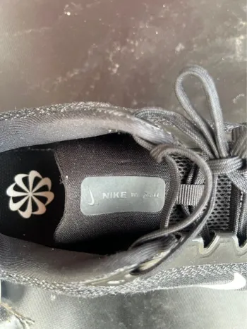 Used Nike Winflo 11 bike — image 8 of 8
