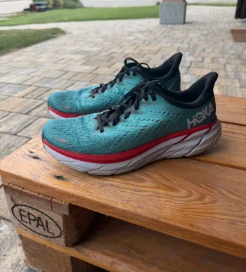 Tweedehands Hoka Clifton 8 bike