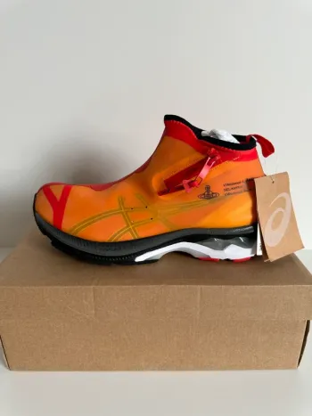 Używany Orange Asics x Vivienne Westwood Gel-Kayano 27 bike — zdjęcie 2 z 14