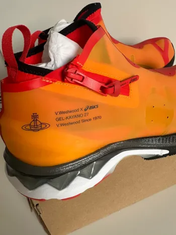 Używany Orange Asics x Vivienne Westwood Gel-Kayano 27 bike — zdjęcie 8 z 14