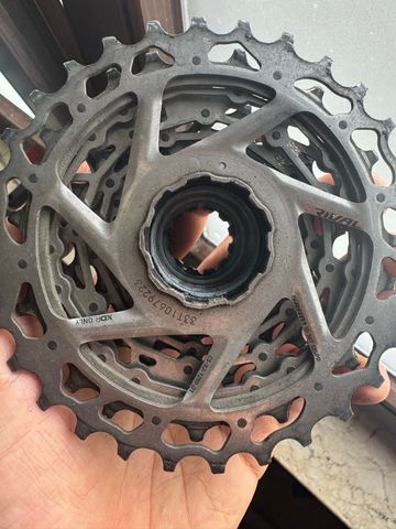 Used Sram Rival D1 Cassette bike — image 6 of 7