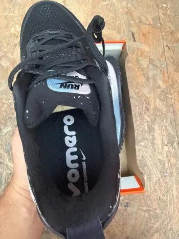 Used Nike Vomero 18 bike — image 7 of 9