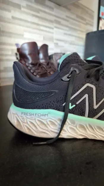 Used New Balance Fresh Foam X 1080 bike — image 3 of 8