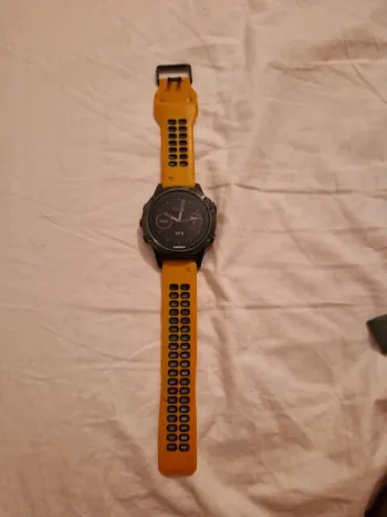 Used Garmin Fenix 5 bike