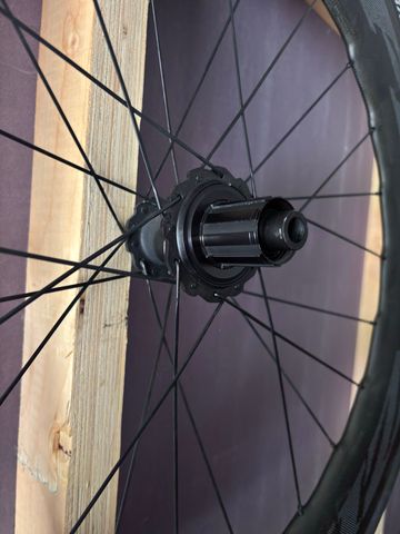 Gebrauchtes Zipp 858 NSW 2021 bike — Bild 4 von 6