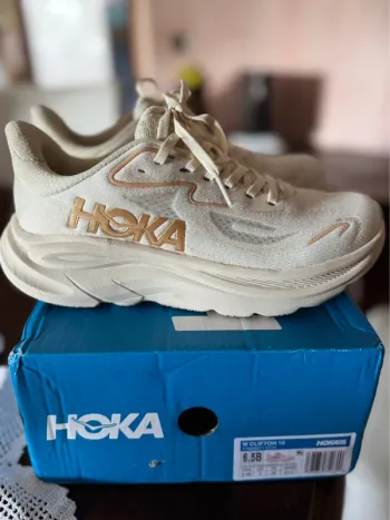 Hoka Sneakers bike usato — immagine 9 di 12