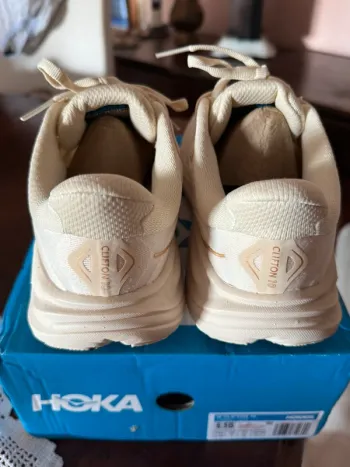 Hoka Sneakers bike usato — immagine 8 di 12