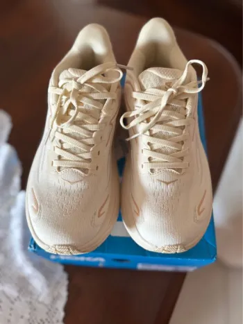 Hoka Sneakers bike usato — immagine 7 di 12