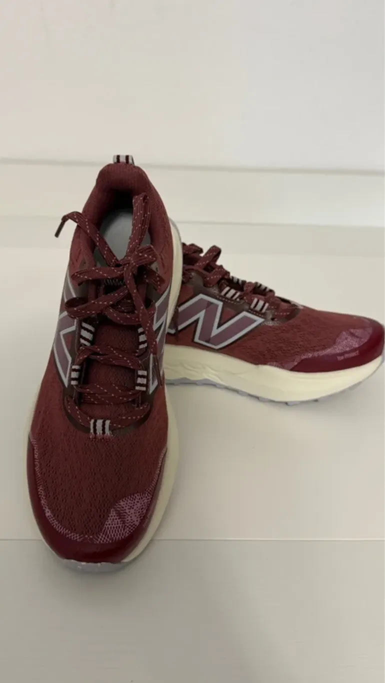 Used New Balance Sneaker bike — image 2 of 5