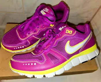 Nike Woman Free Waffle bike usato