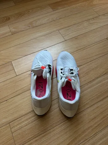 Nike Baskets Taille 40.5 bike d'occasion — image 3 sur 3