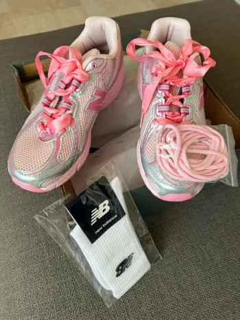 New Balance Running Shoes bike usato