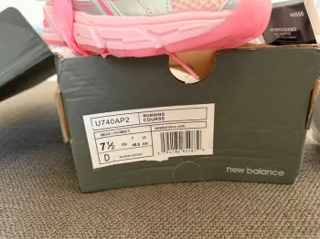 Gebrauchtes New Balance Running Shoes bike — Bild 2 von 2