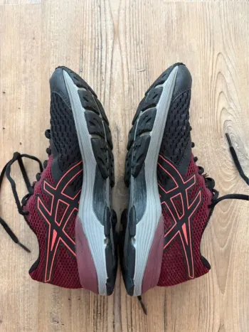 Used Asics Gel-Pulse 10 G-TX bike