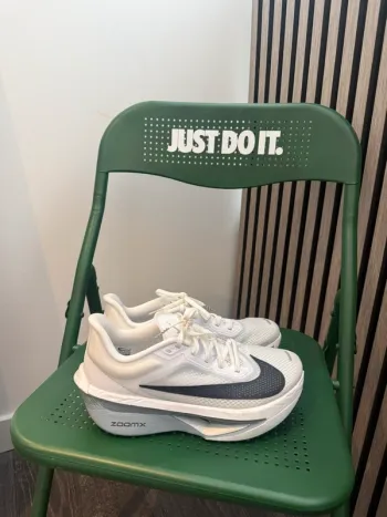 Brugt Nike Zoom Fly 6 bike