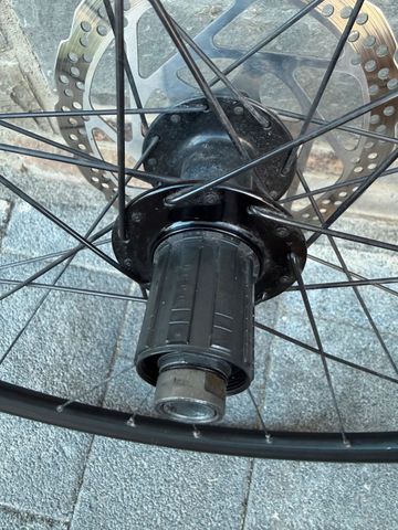 Used Cannondale Synapse bike — image 2 of 2