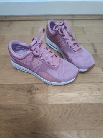 Brugt Rose Air Max Thea bike