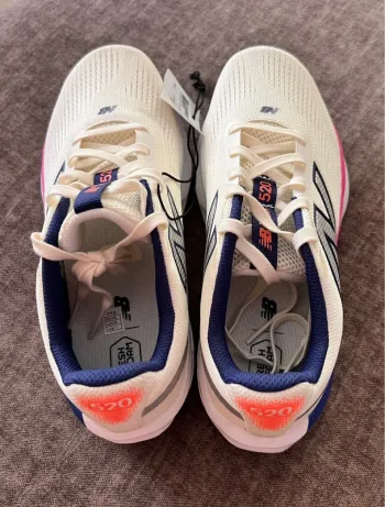 Gebrauchtes New Balance 520 bike — Bild 2 von 6