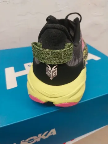 Hoka donna nuova taglia us 6.5 eur 38 bike usato — immagine 5 di 8