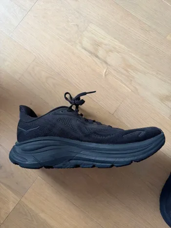 Hoka Clifton 10 bike d'occasion — image 2 sur 5
