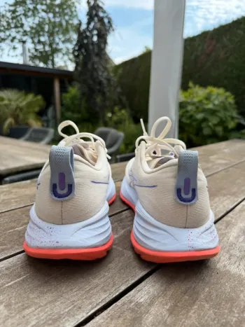 Asics Gel Cumulus 27 bike d'occasion — image 5 sur 8