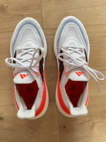 Brugt Adidas Ultraboost Light bike — billede 4 af 6