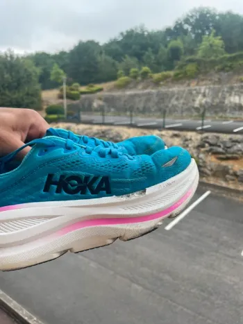 Hoka Bondi 9 bike d'occasion — image 4 sur 5