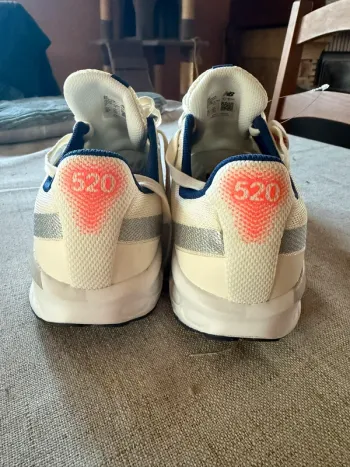 Używany New Balance 520 v8 bike — zdjęcie 6 z 6