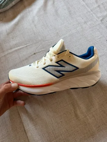 Używany New Balance 520 v8 bike
