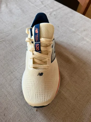 Używany New Balance 520 v8 bike — zdjęcie 3 z 6