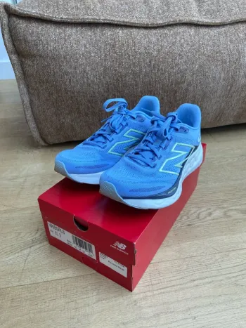 New Balance Fresh Foam 680 bike de segunda mano