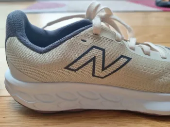 Gebrauchtes New Balance Fresh Foam bike — Bild 2 von 9