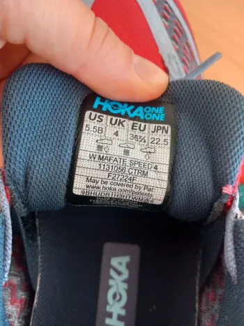 Hoka Mafate Speed 4 bike d'occasion — image 6 sur 6