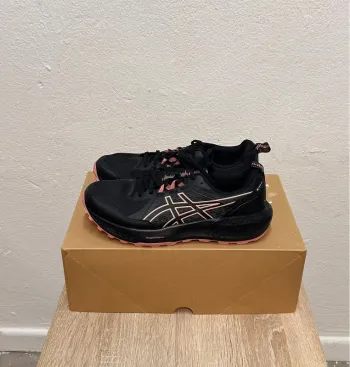 Brugt Asics Sneaker Größe 41.5 bike