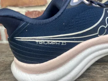Gebrauchtes Saucony Triumph 23 bike — Bild 2 von 7