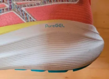 Used Asics Gel-Nimbus 26 bike — image 13 of 15