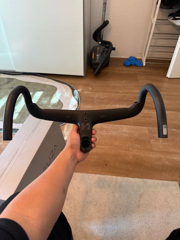 Brugt Kreuza Evolve Apex Integrated Handlebar 2026 bike — billede 2 af 13