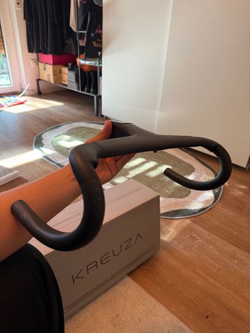 Brugt Kreuza Evolve Apex Integrated Handlebar 2026 bike — billede 4 af 13