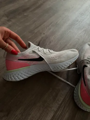 Nike Epic React Flyknit 2 bike usato