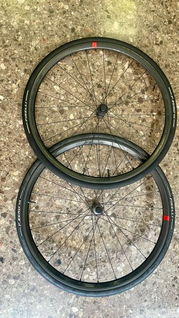 Używany Fulcrum Speed 25 dB 2023 bike