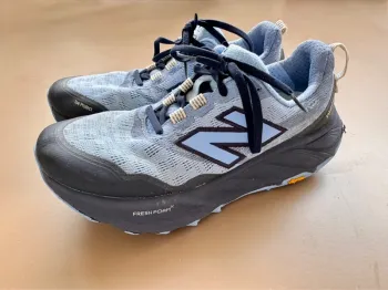 Używany New Balance Fresh Foam X Hierro v9 bike — zdjęcie 2 z 7