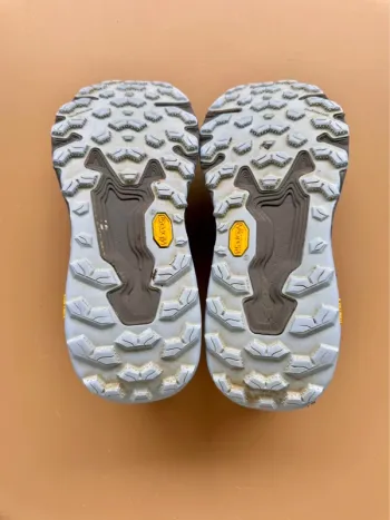 Używany New Balance Fresh Foam X Hierro v9 bike — zdjęcie 5 z 7