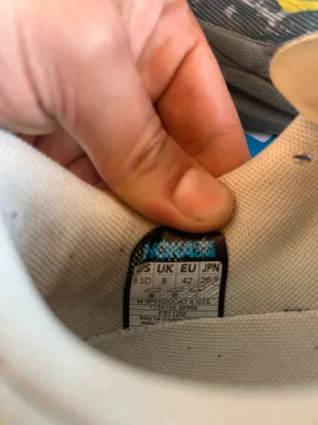 Gebrauchtes Hoka Speedgoat 6 GTX bike — Bild 4 von 8